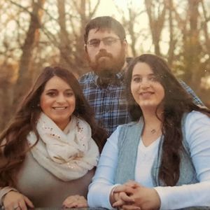 Meet your Posher, Marica